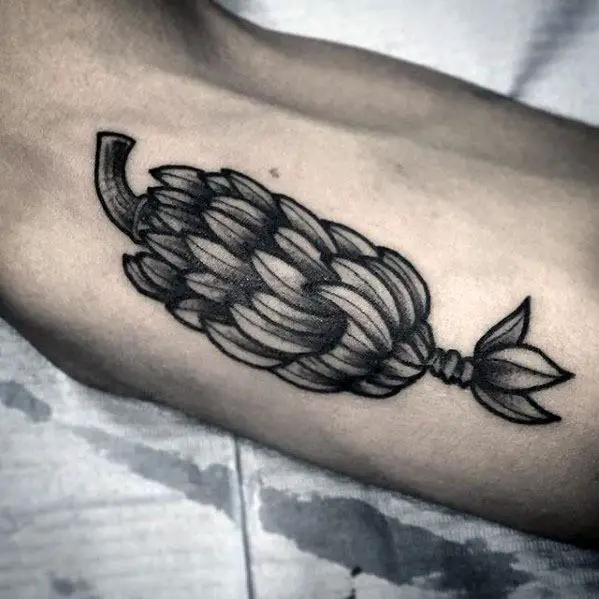 male-with-cool-banana-shaded-inner-forearm-tattoo-design