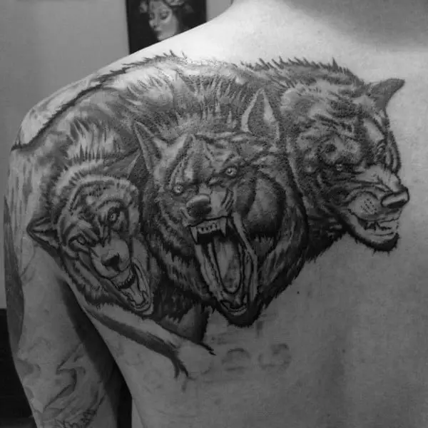 mens-upper-back-shoulder-cerberus-tattoos