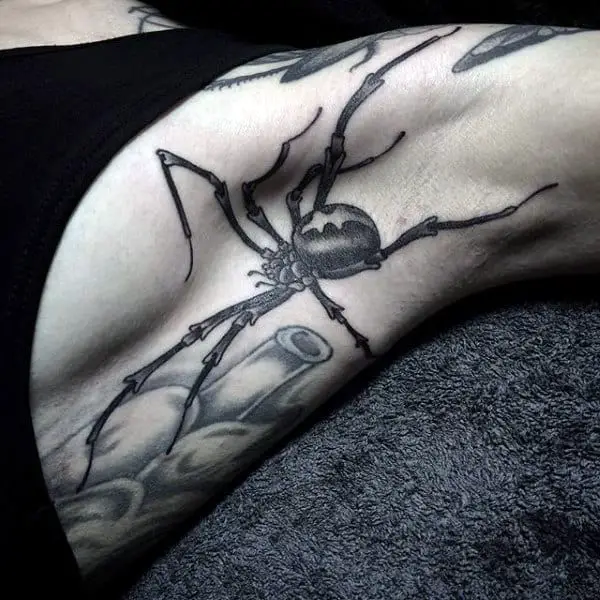 grey-crawling-spider-tattoo-male-armpits