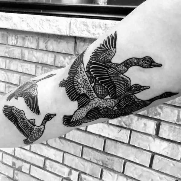 goose-tattoo-for-guys