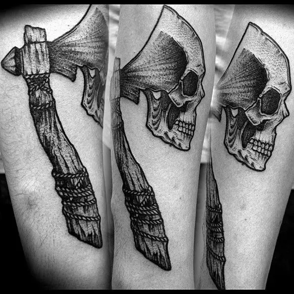 skull-hatchet-tattoo-designs-for-gentlemen