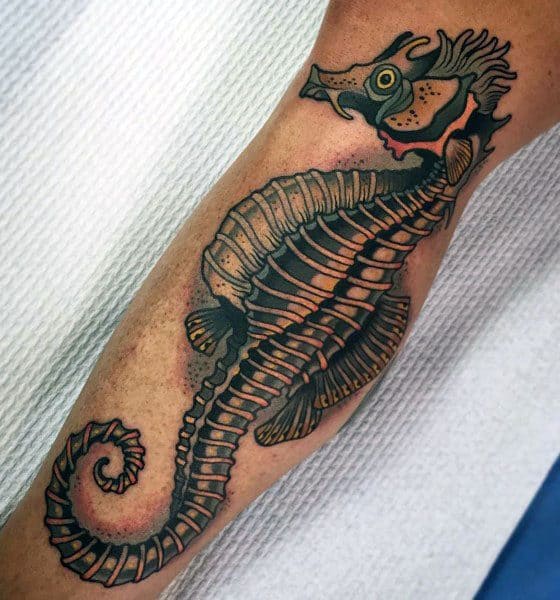mens-seahorse-tattoo-designs