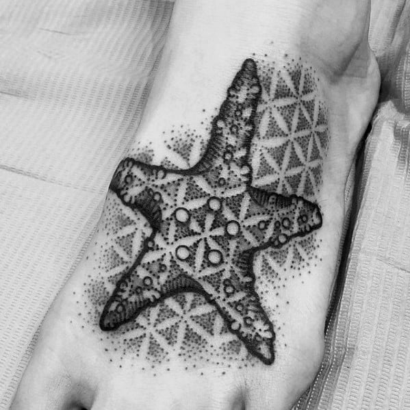 mens-cool-geometric-foot-starfish-tattoo-ideas