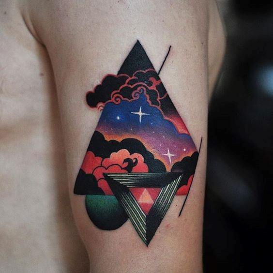 mens-tattoo-with-trippy-design