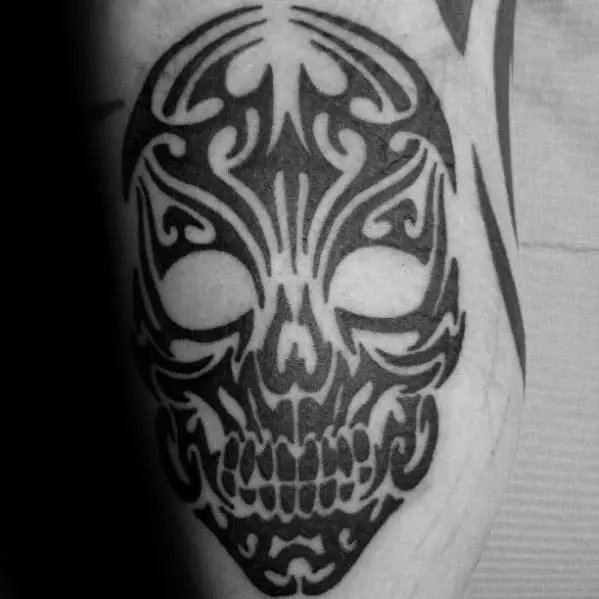 manly-tribal-skull-tattoo-design-ideas-for-men