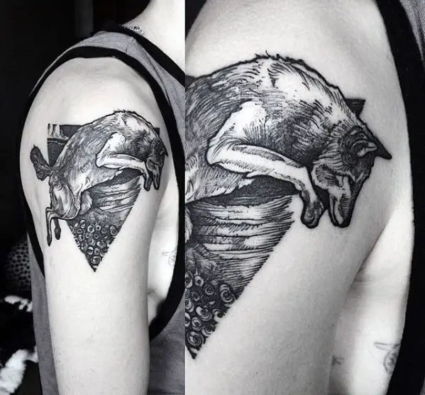 cool-coyote-tattoo-design-ideas-for-male-on-upper-arm