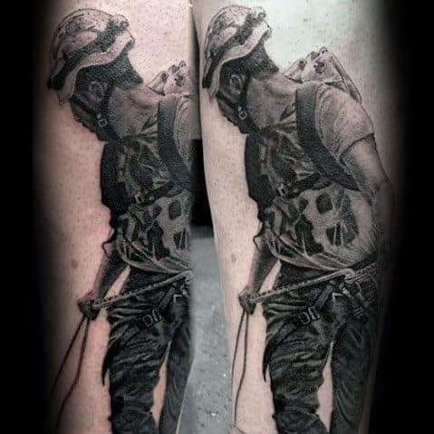 rock-climbing-3d-forearm-tattoo-ideas-for-males