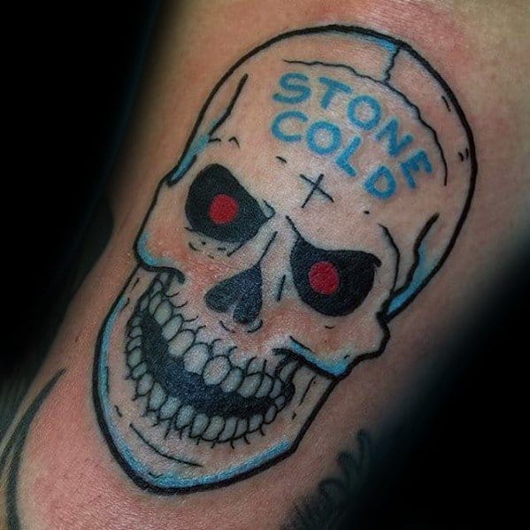 amazing-mens-stone-cold-skull-arm-wrestling-tattoo-designs